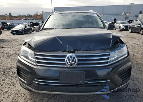 2016 Volkswagen Touareg Sport из США, поврежденный, VIN WVGEF9BP7GD006511